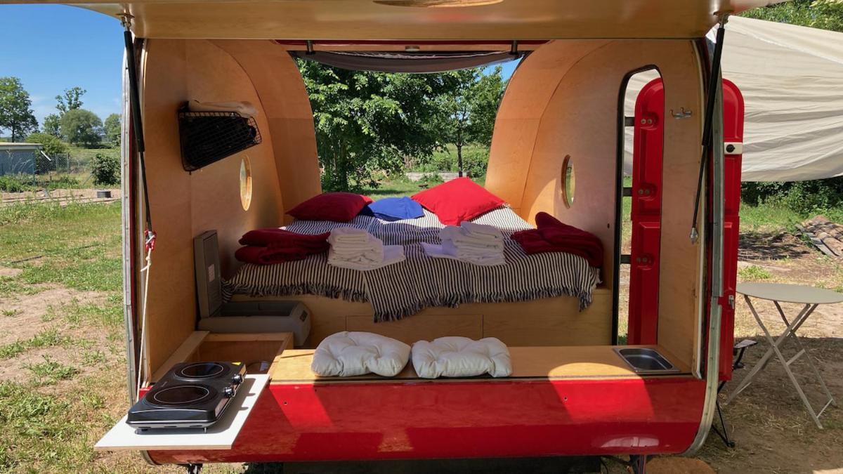 Cabrio-Wohnwagen Hotel Brandenburg  ภายนอก รูปภาพ
