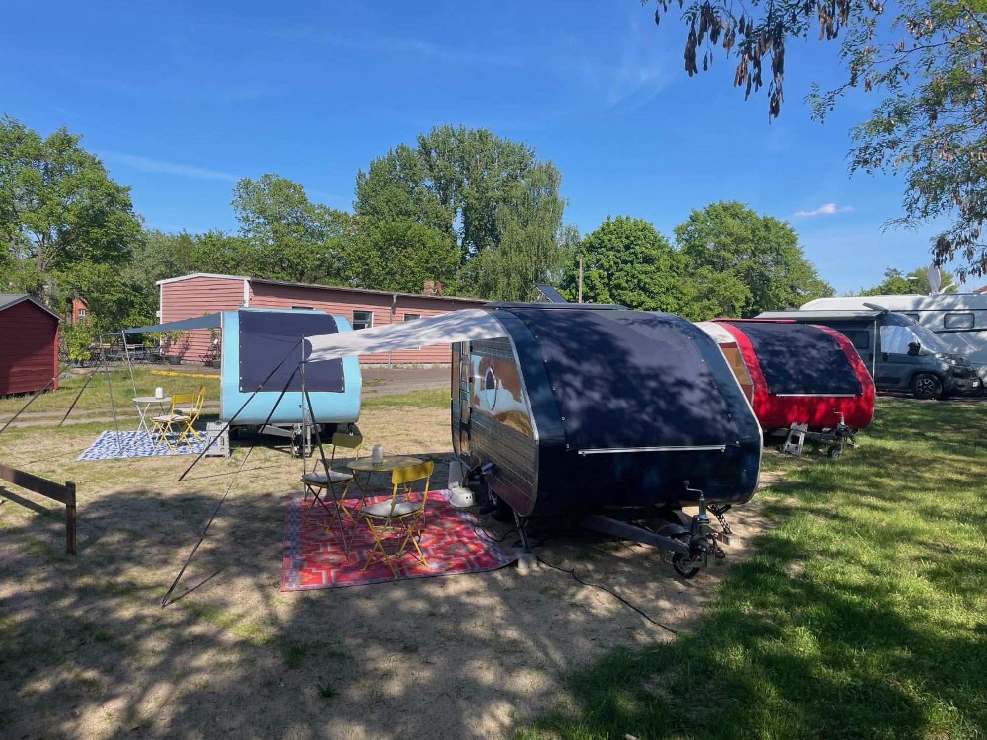 Cabrio-Wohnwagen Hotel Brandenburg  ภายนอก รูปภาพ